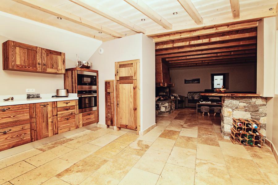 Cuisine ouverte sur le salon